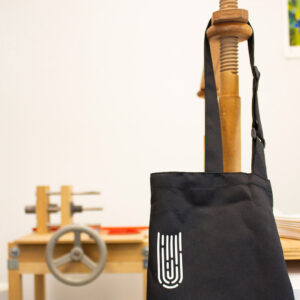 Detalle de nuestro nuevo logotipo Ductus ya en nuestros delantales